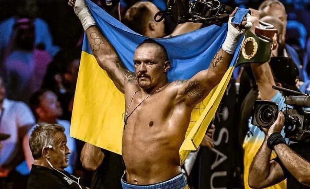 Oleksandr Usyk ändert Karrierepläne: So viele Kämpfe will er noch bestreiten Box-Weltmeister Oleksandr Usyk plant fünf weitere Kämpfe – Karriereende verschoben