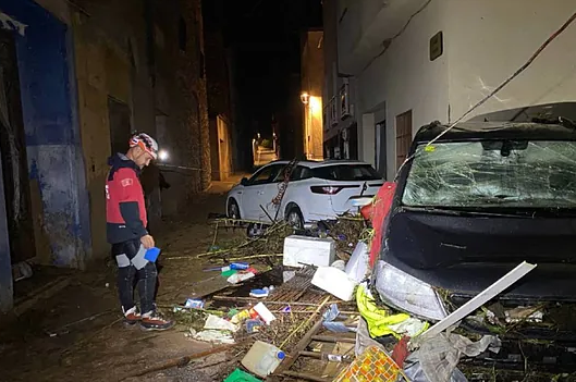 Sturm Alice in Spanien: Großflächige Überschwemmungen in Katalonien und Ausnahmezustand die Situation in Spanien