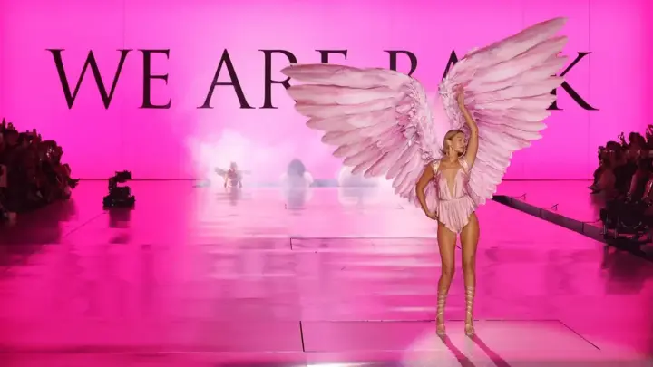 Victoria’s Secret 2025: Gigi und Bella Hadid, Star-Debütantinnen und eine unglaubliche Show in den USA Victoria's Secret Show