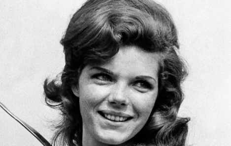 Samantha Eggar, Star aus „The Collector“ und „Doctor Dolittle“, stirbt im Alter von 86 Jahren Die britische Schauspielerin Samantha Eggar