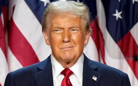 Trump und Vance veröffentlichten ein provokantes Video: eine Krone, ein Schwert und öffentliche Empörung Donald Trump ist der Präsident der USA