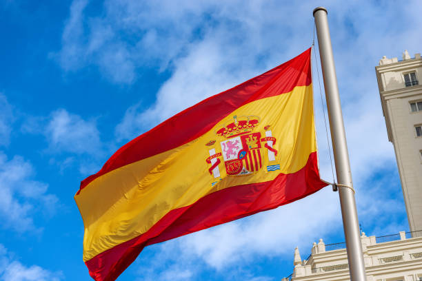Treffen der Staaten der „Koalition der Willigen“ in Madrid: Diskussion über Unterstützung für die Ukraine und Sicherheitsgarantien Am Dienstag, dem 4. November, findet in Madrid ein Treffen der „Koalition der Willigen“ statt.