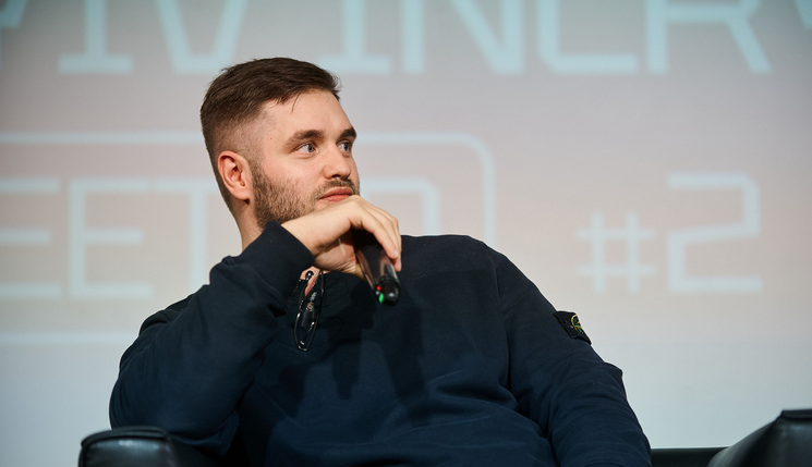 In Kiew wurde der bekannte Blogger und Unternehmer Kostjantyn Hanitsch tot in einem Lamborghini gefunden