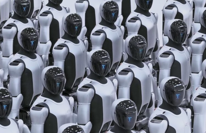 Die Roboter von UBTech trafen am 14. November in den Werken von BYD und Geely ein – sie werden dort in den Produktionslinien eingesetzt. Die Roboter von UBTech trafen am 14. November in den Werken von BYD und Geely ein – sie werden dort in den Produktionslinien eingesetzt.