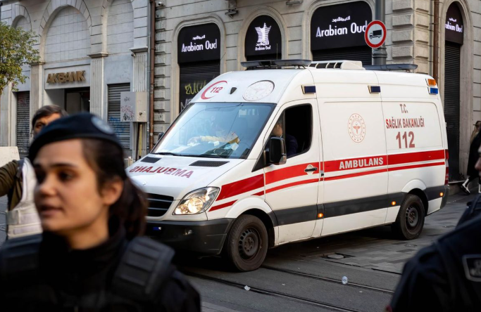 In Istanbul hat die Polizei heute sieben Verdächtige festgenommen – im Zusammenhang mit dem Tod einer Hamburger Mutter und ihrer Kinder Istanbul: Polizei nimmt heute 7 Verdächtige wegen Tod deutscher Touristen fest