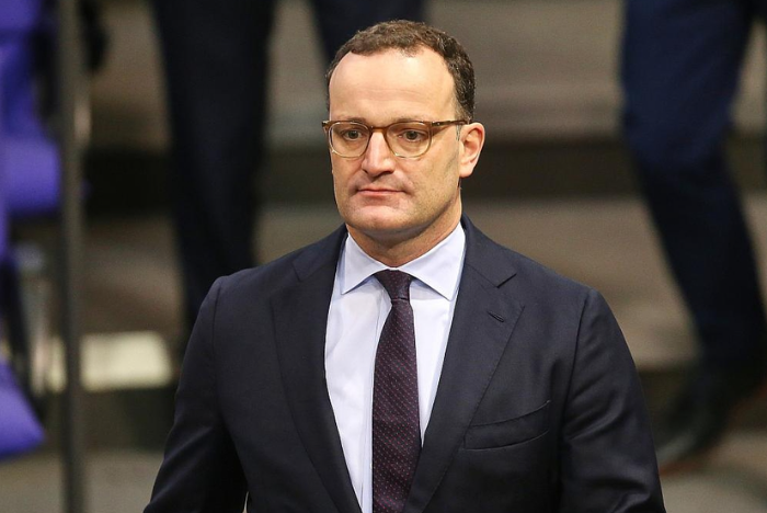Jens Spahn erläutert in Rust, warum das Rentenpaket trotz Kritik unverändert bleiben soll und erinnert an seine Bedeutung für den Koalitionskompromiss Jens Spahn erklärt am 15. November in Rust Gründe für unverändertes Rentenpaket
