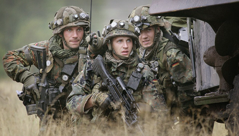 Bundeswehr Einberufung: Carsten Breuer fordert Eignungsprüfung für junge Männer zum Militärdienst in Deutschland Generalinspekteur der Bundeswehr fordert Überprüfung der Wehrtauglichkeit junger Männer