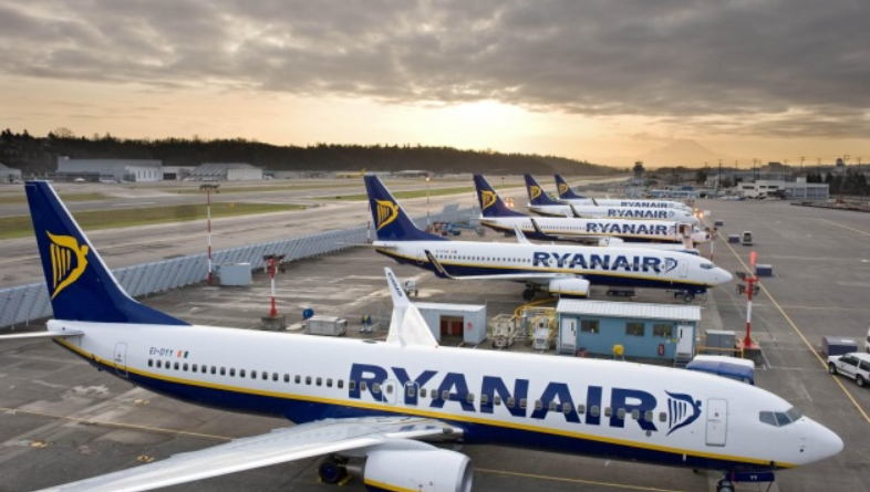 Ryanair kündigt Rückzug von den Azoren an, nachdem Flughafengebühren erhöht wurden Ryanair streicht 2026 alle Azoren-Flüge wegen steigender ANA-Gebühren