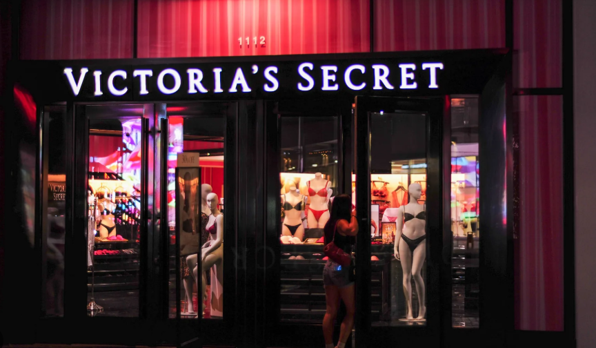 Victoria’s Secret kündigt für 2026 eigene Geschäfte in München, Hamburg, Frankfurt und Berlin an Victoria’s Secret kommt 2026 nach Deutschland – neue Stores in vier Städten