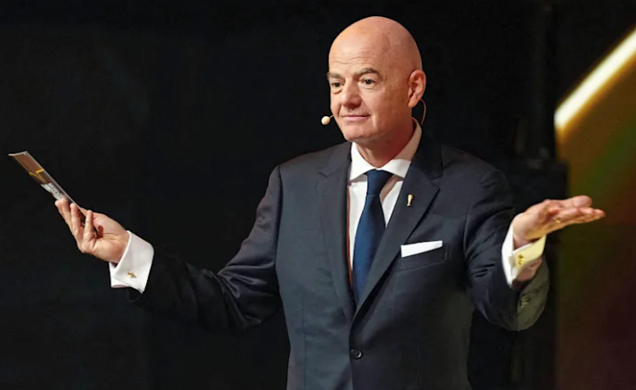 FIFA unter Infantino: Machtpolitik, XXL-WM und neuer „Friedenspreis“ für Trump – was jetzt über den Weltverband bekannt ist FIFA unter Infantino: Machtspiele, XXL-WM und Trumps „Friedenspreis”
