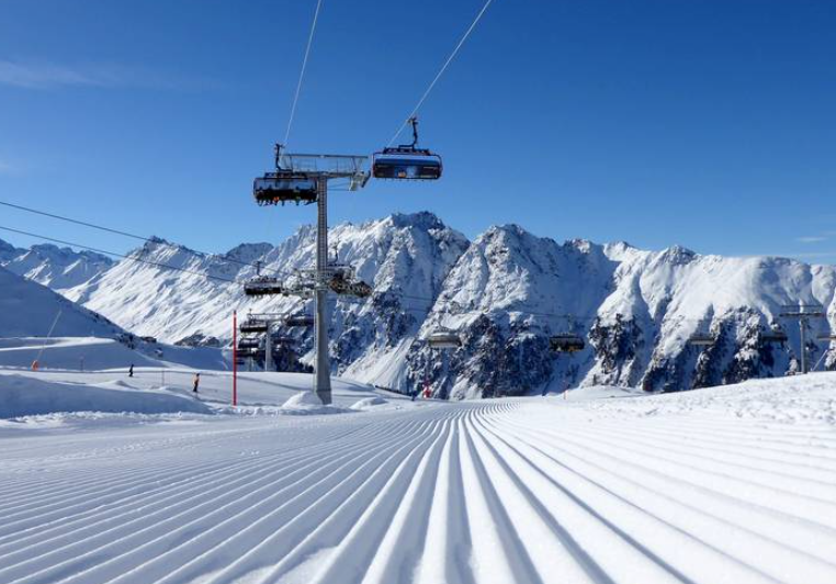 Wintersport in Deutschland: Geöffnete Skigebiete und Pisten-Stand zum 9. Dezember 2025 – Was jetzt nutzbar ist Skigebiete in Deutschland: Geöffnete Pisten am 9.12.2025