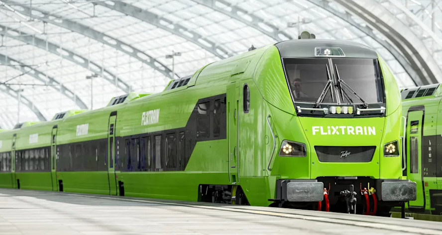 FlixTrain plant Hochfrequenznetz ab 2028: 65 neue Fernzüge, Angebot soll sich verdoppeln 2,4 Milliarden Euro Investition: FlixTrain bestellt 65 neue Züge und erweitert das Angebot