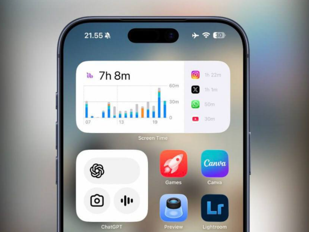 iOS 26.2 verbessert Akkulaufzeit deutlich: iPhone hält laut Nutzern bis zu 11 Stunden Screen-On-Time iOS 26.2 verbessert Akkulaufzeit auf dem iPhone deutlich