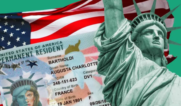 Die USA setzen das DV-1-Green-Card-Programm nach der Schießerei an der Brown University aus: Was ändert sich für Migranten? Die USA setzen das DV-1-Green-Card-Programm aus: Folgen nach der Schießerei