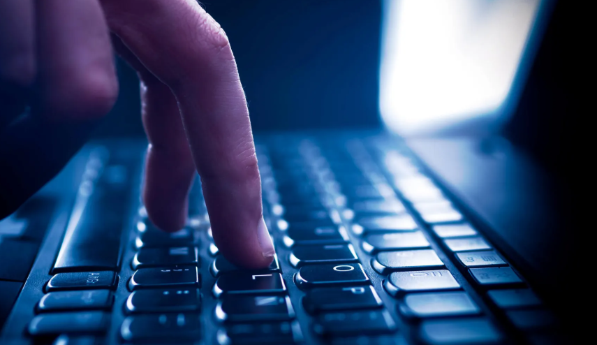 Cybercrime-Razzia: Europol legt Krypto-Mixer cryptomixer.io still – 25 Mio. Euro beschlagnahmt Bitcoin-Mixer abgeschaltet: Ermittler sichern 25 Mio. Euro in Zürich und Frankfurt
