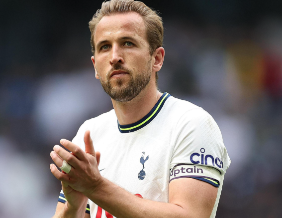 Harry Kane als James Bond: Bayern-Star veröffentlicht spektakuläre KI-Bilder – so entstand die Gemini-Actionserie (2025) Harry Kane als James Bond: Bayern-Star veröffentlicht spektakuläre KI-Bilder – so entstand die Gemini-Actionserie (2025)